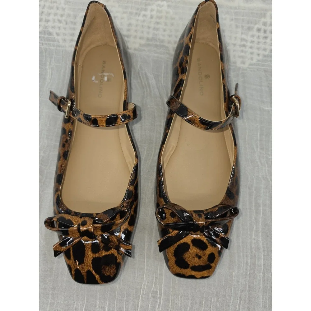 Bandolino Juletta Mary Jane Flats Leopard Patent Bow Square Toe Women's Size 7.5